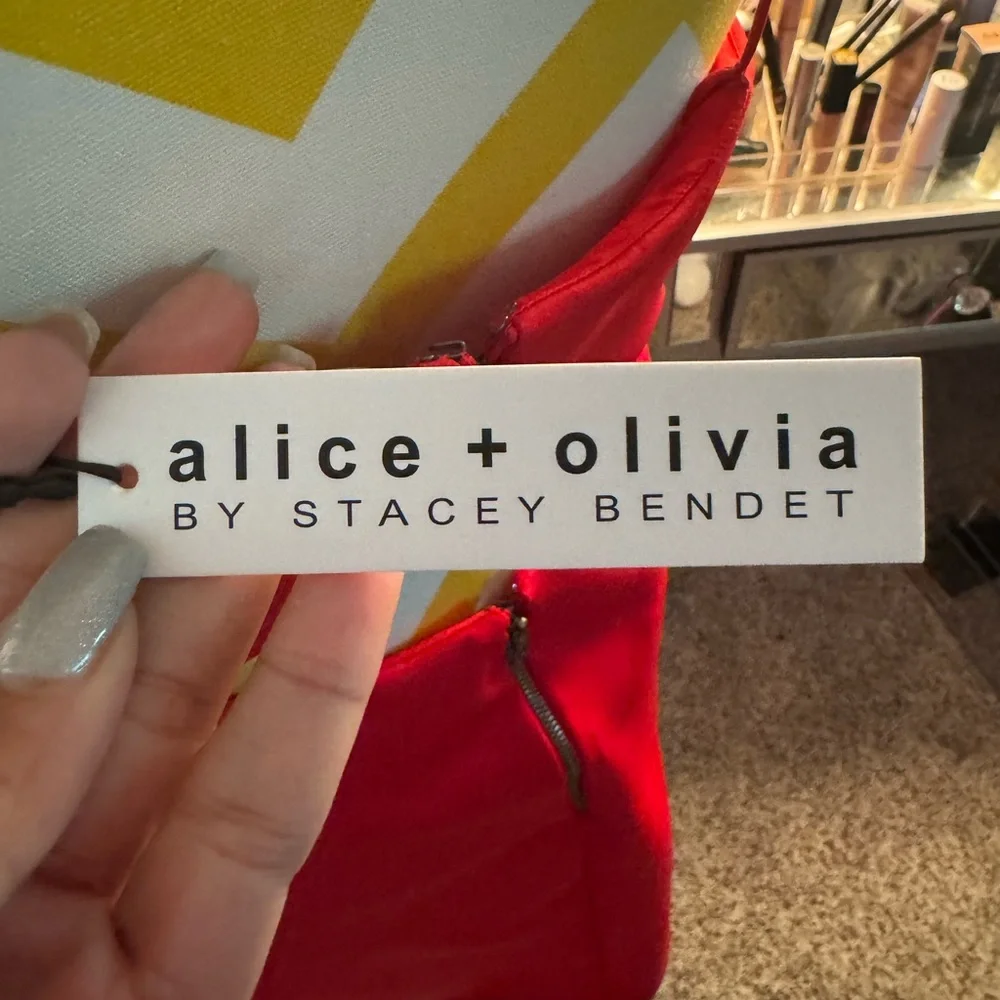 NWT Alice + Olivia Red Strapless Bodycon Dress - Picture 3 of 4